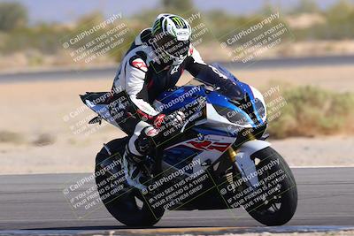 media/Nov-11-2023-SoCal Trackdays (Sat) [[efd63766ff]]/Turn 2 Set 1 (1125am)/